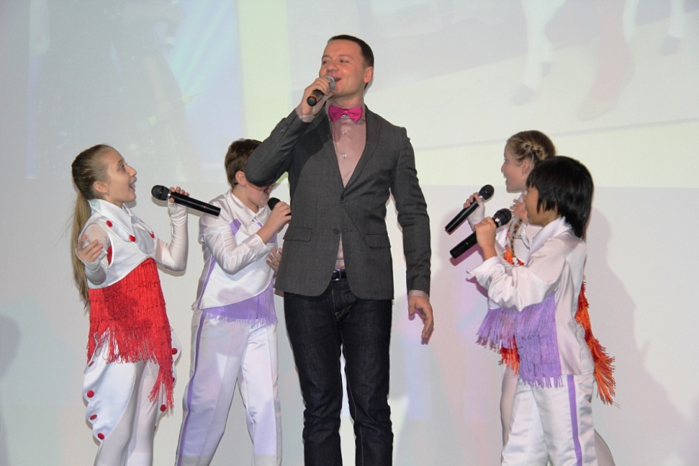  Александр Олешко на презентации диска спел полюбившуюся ему песню "Про лошадку"